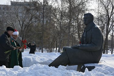 В Оренбурге вспоминали поэта-героя